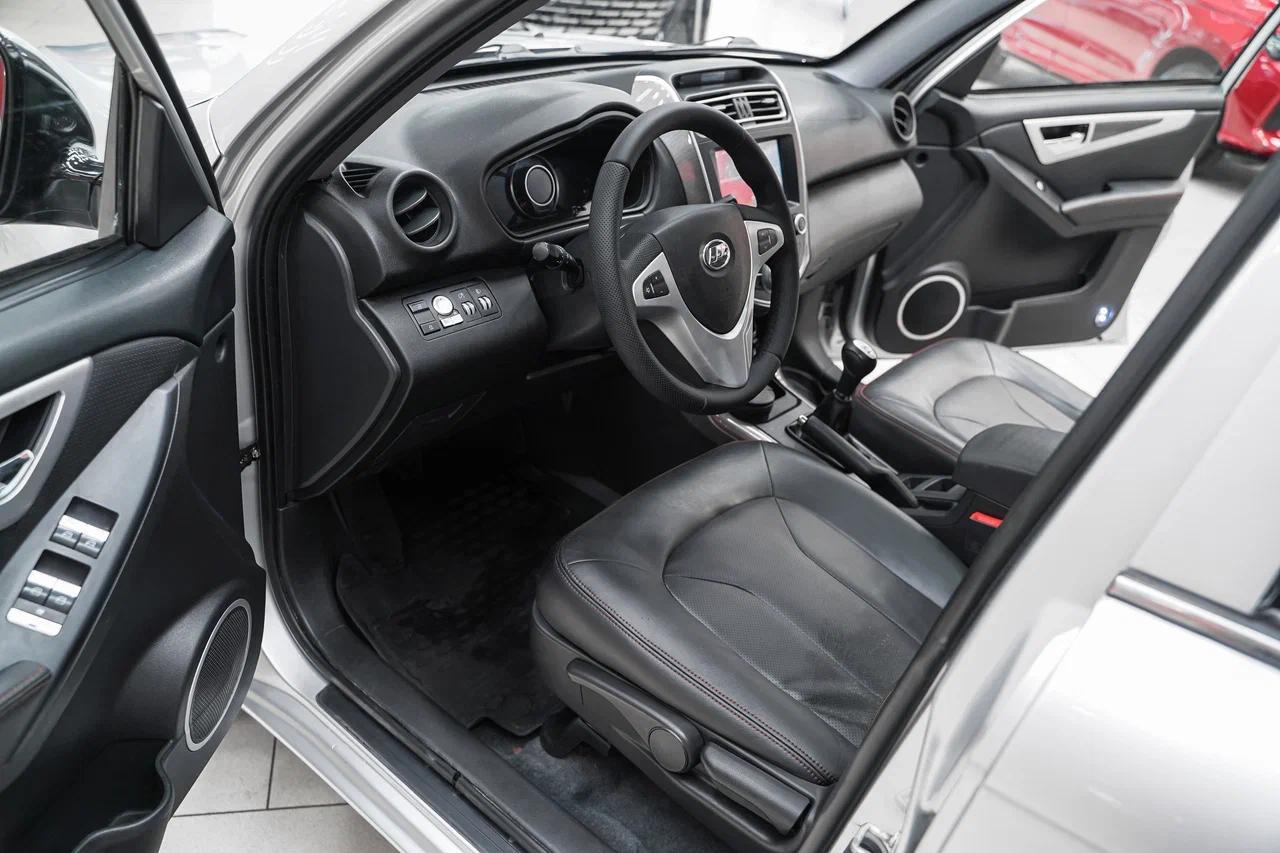 Lifan X60 2017, серебряный, ДЦ Орехово