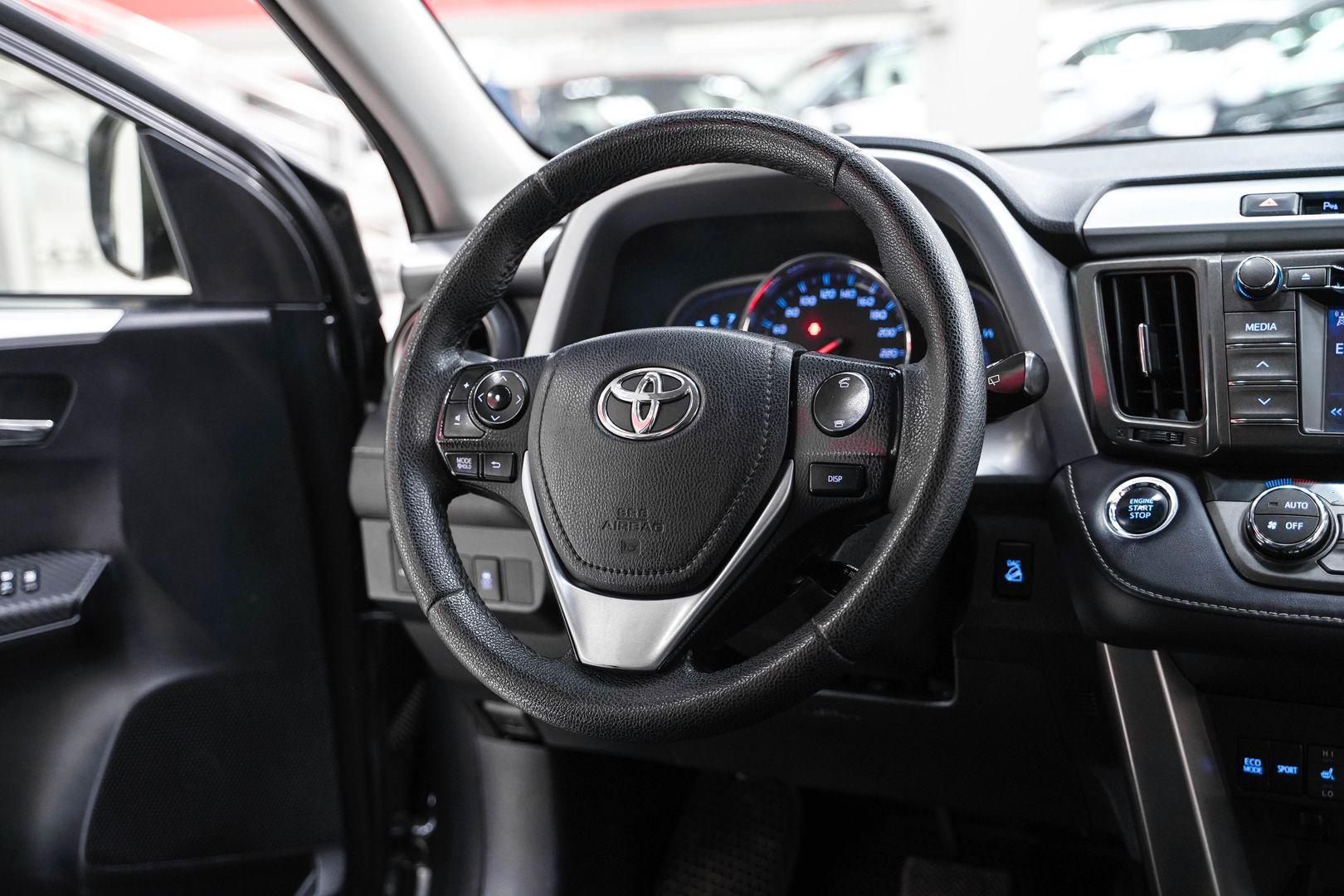 Toyota RAV4 2013, серый, ДЦ Орехово