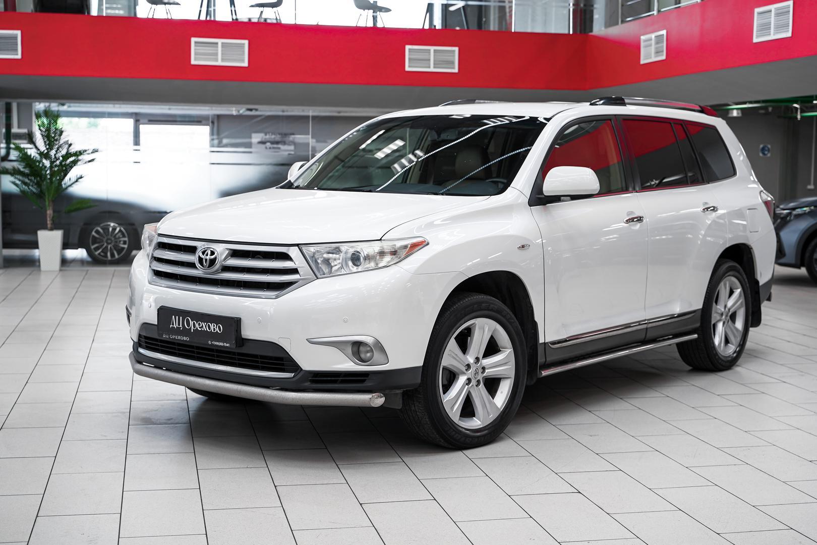 Toyota Highlander 2011, белый, ДЦ Орехово