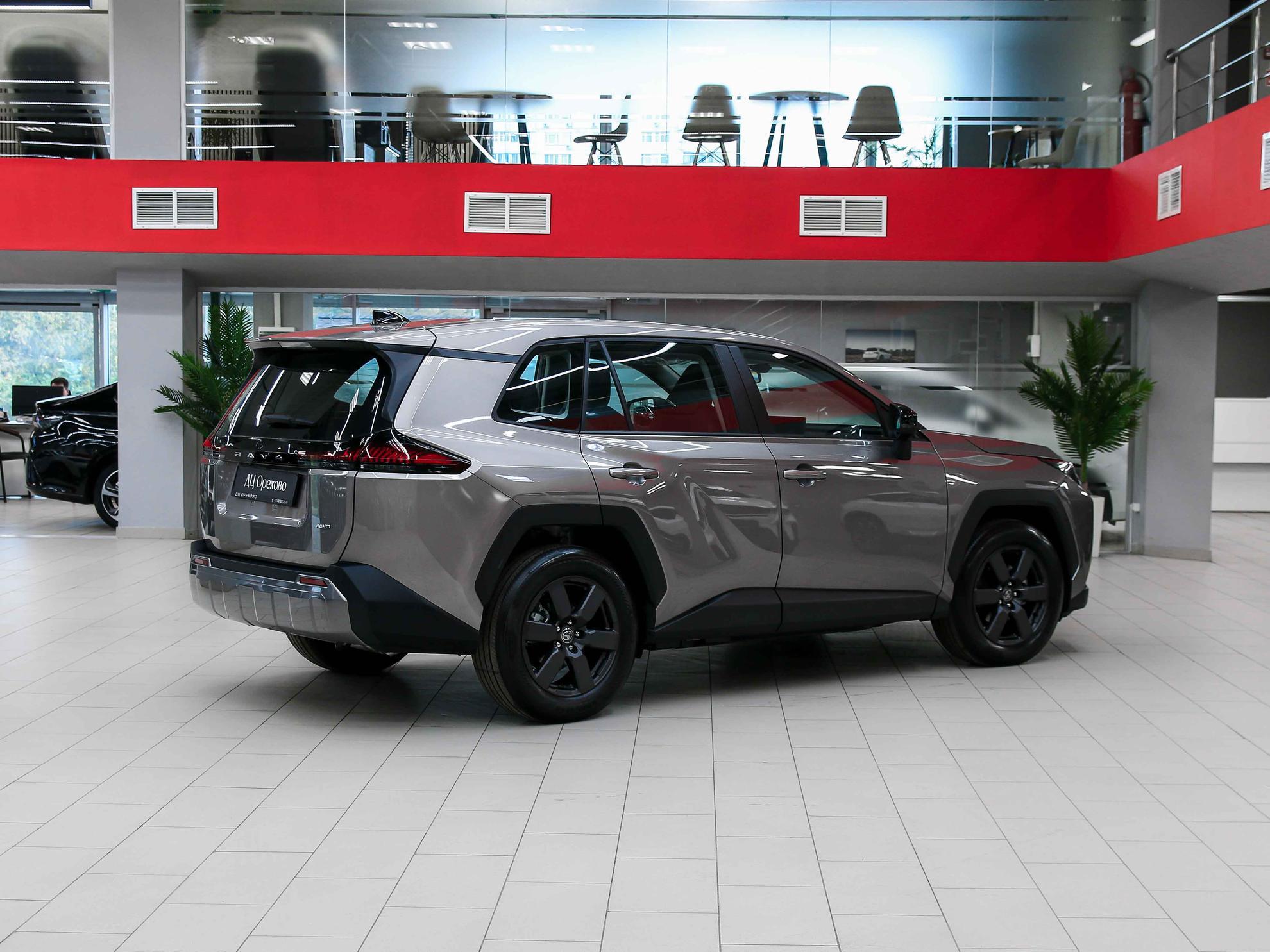 Toyota RAV4 2026, коричневый, ДЦ Орехово