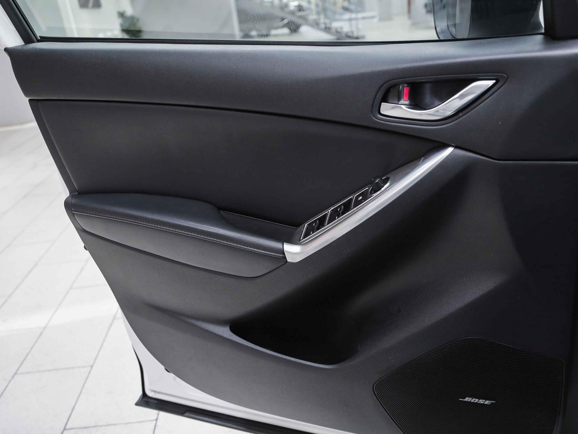 Mazda CX-5 2013, белый, ДЦ Орехово