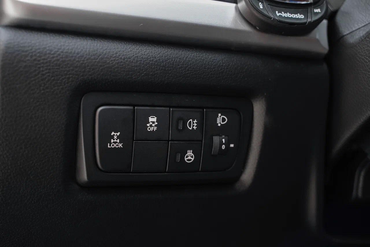 SsangYong Actyon 2013, синий, ДЦ Орехово