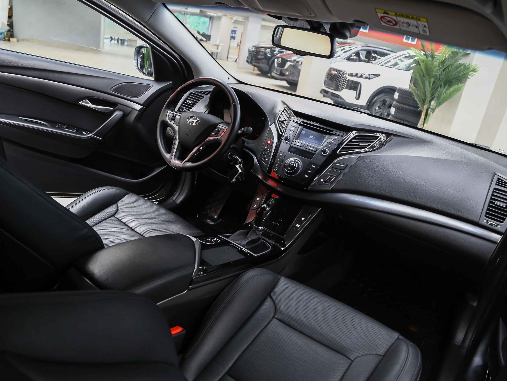 Hyundai i40 2016, серый, ДЦ Орехово