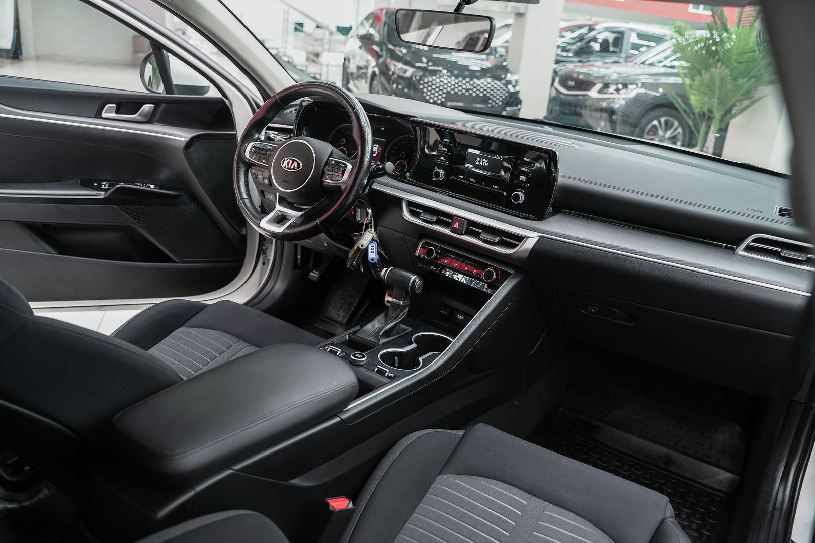 Kia K5 2020, белый, ДЦ Орехово