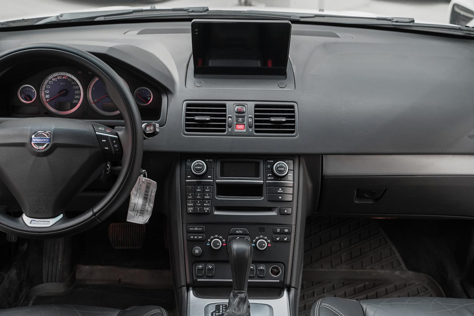 Volvo XC90 2012, белый, ДЦ Орехово