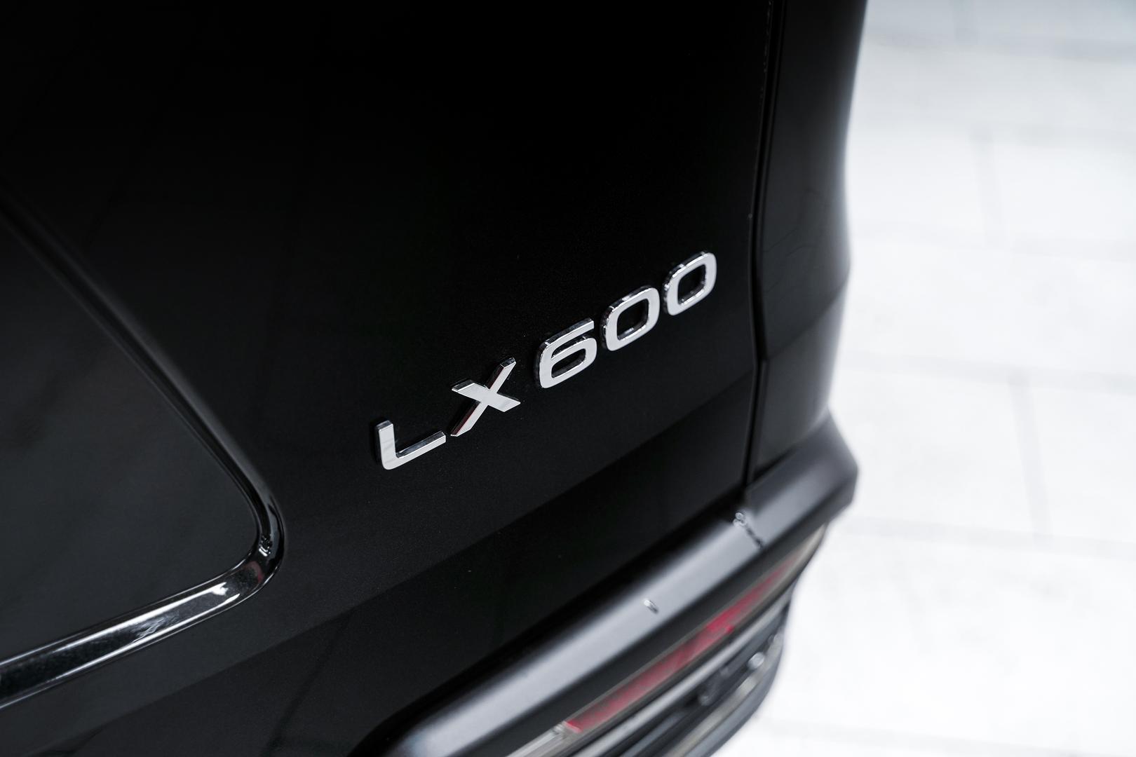 Lexus LX 2025, черный, ДЦ Орехово