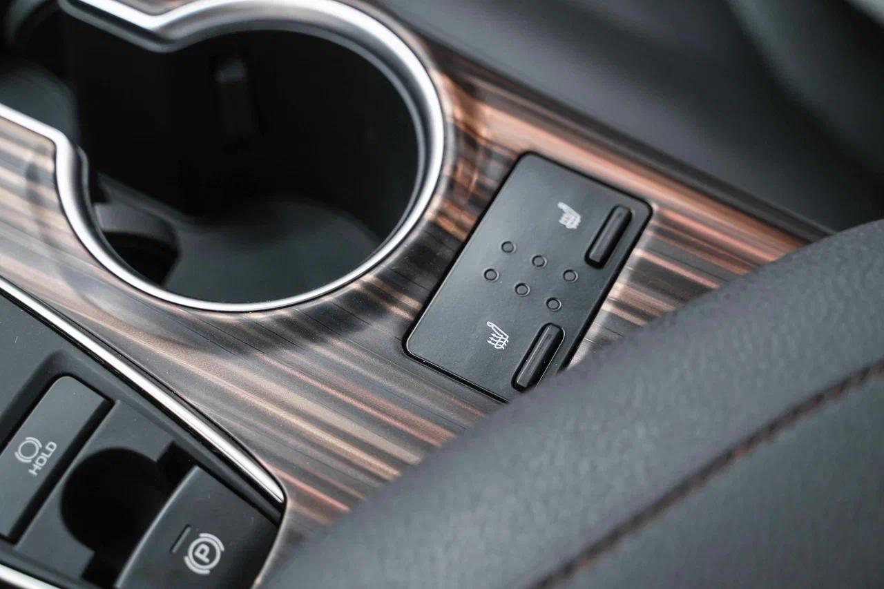 Toyota Camry 2018, черный, ДЦ Орехово