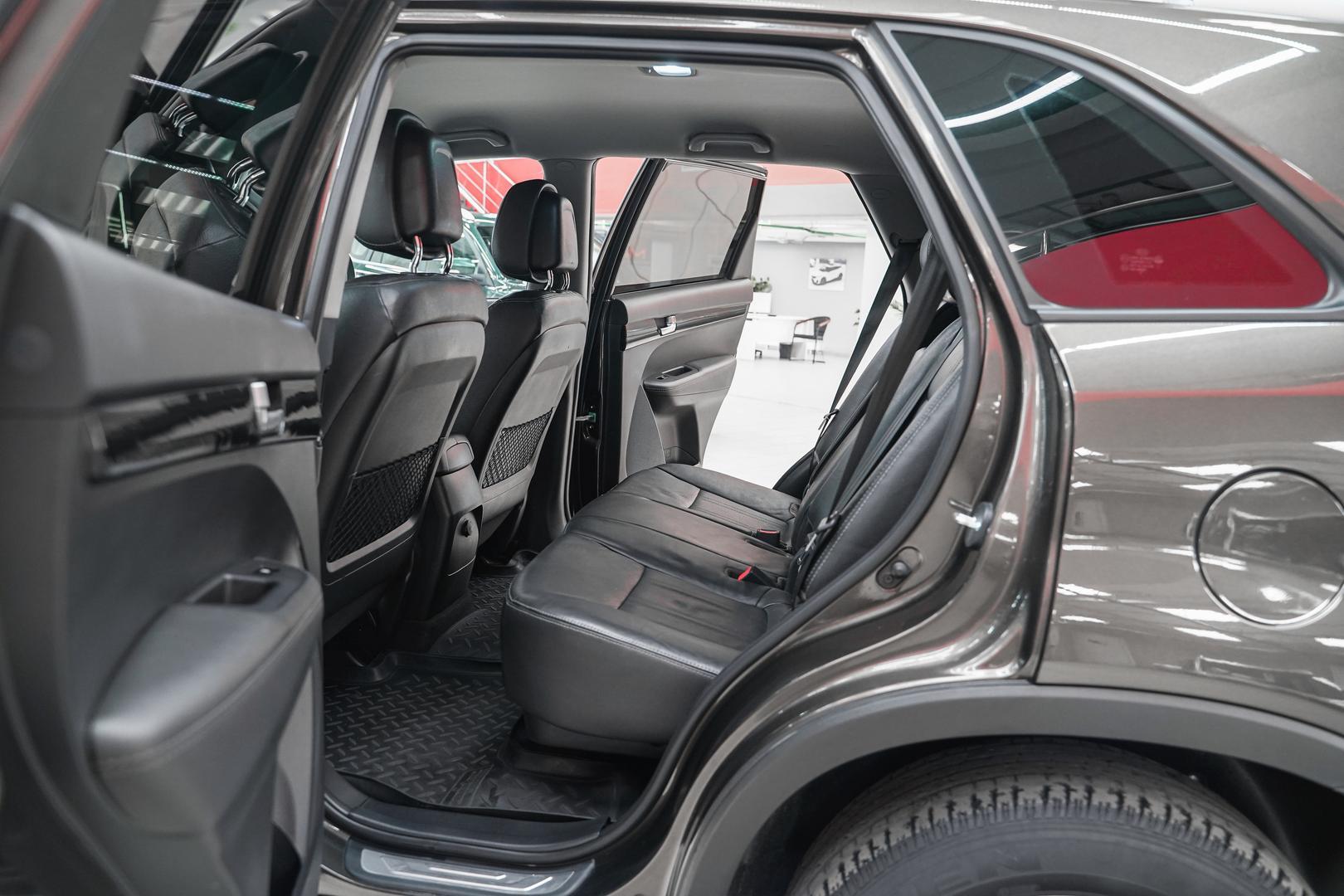 Kia Sorento 2012, коричневый, ДЦ Орехово