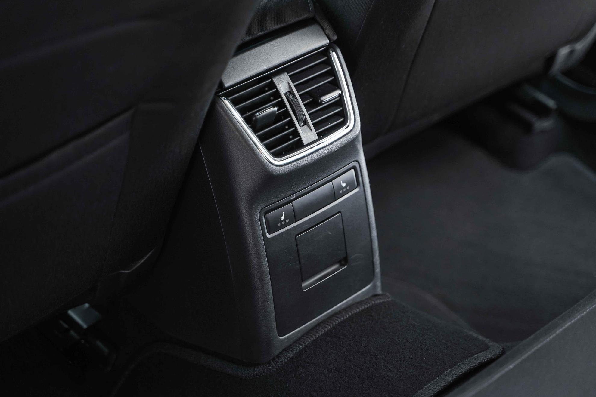 Skoda Octavia 2014, белый, ДЦ Орехово