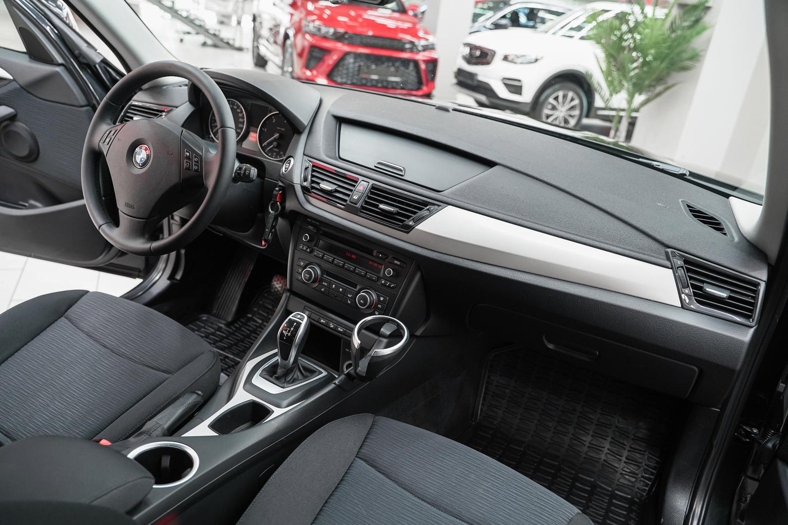 BMW X1 2012, черный, ДЦ Орехово