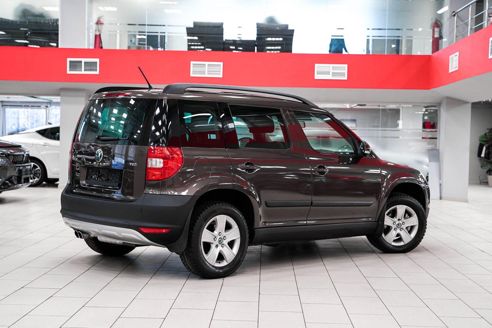 Skoda Yeti 2012, коричневый, ДЦ Орехово