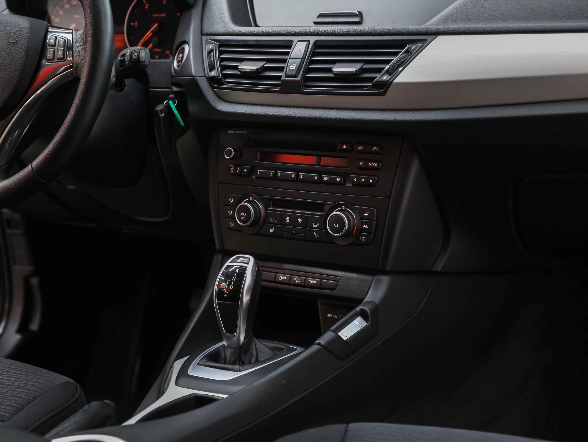 BMW X1 2013, коричневый, ДЦ Орехово