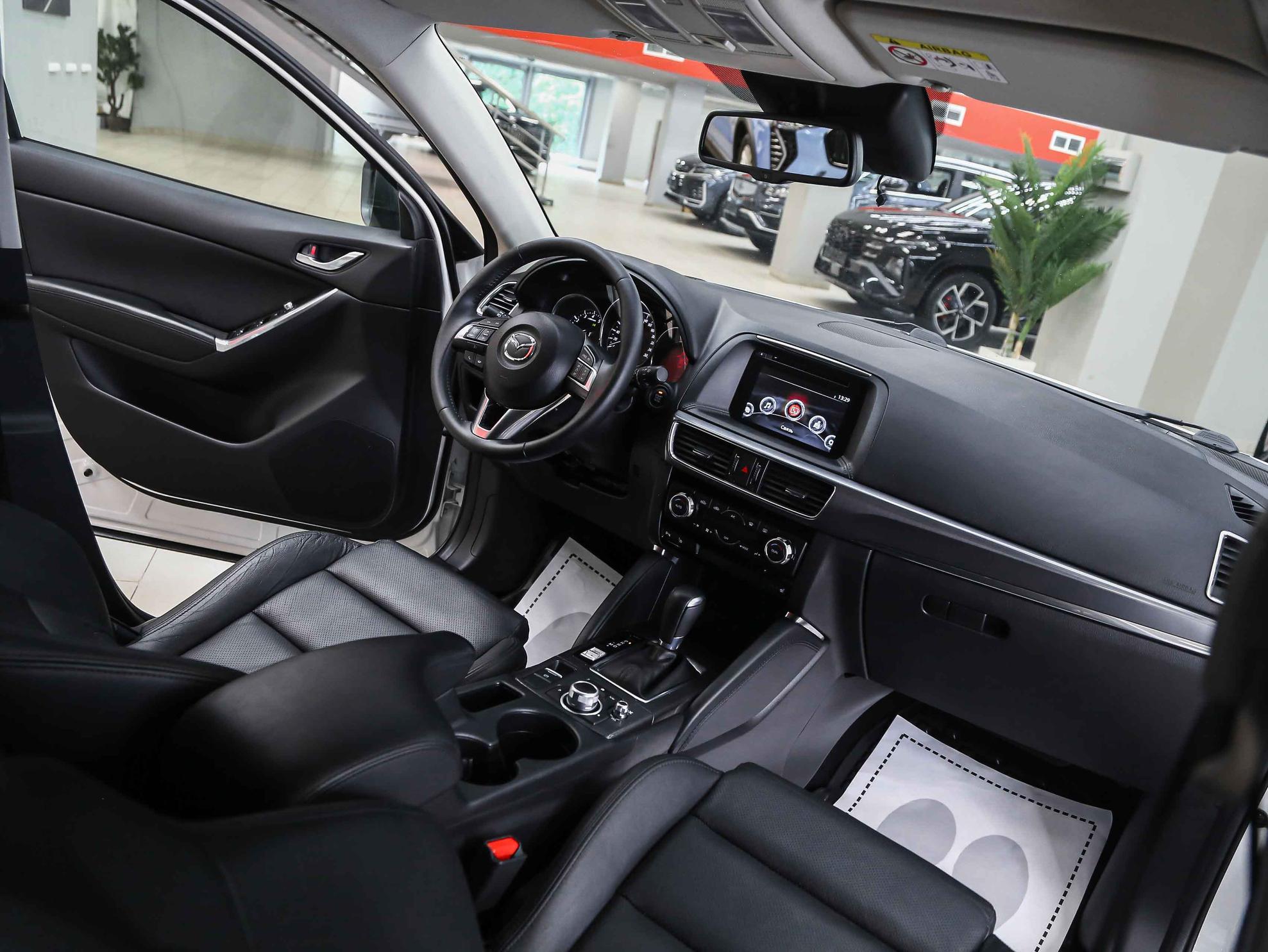 Mazda CX-5 2017, белый, ДЦ Орехово
