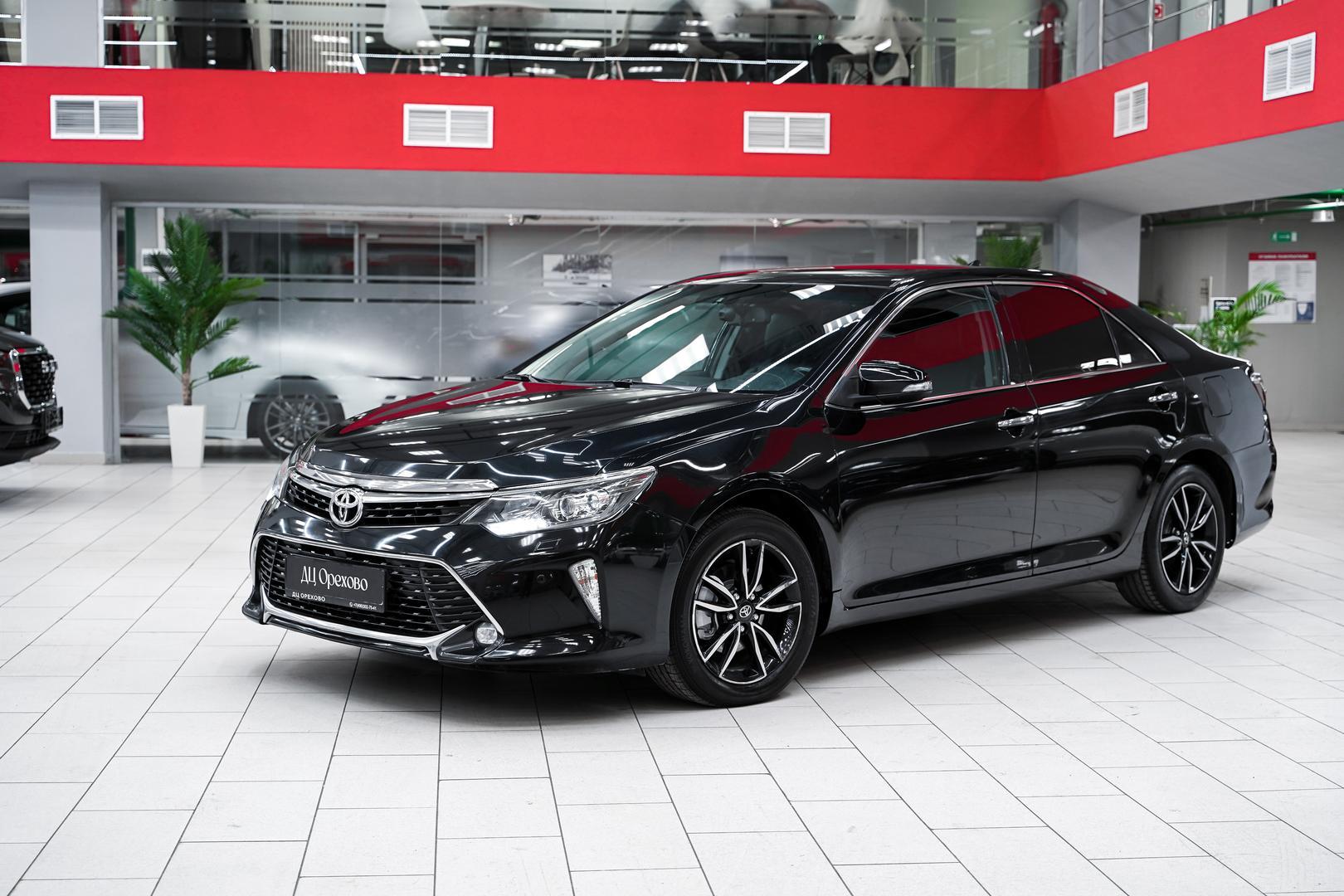 Toyota Camry 2017, черный, ДЦ Орехово