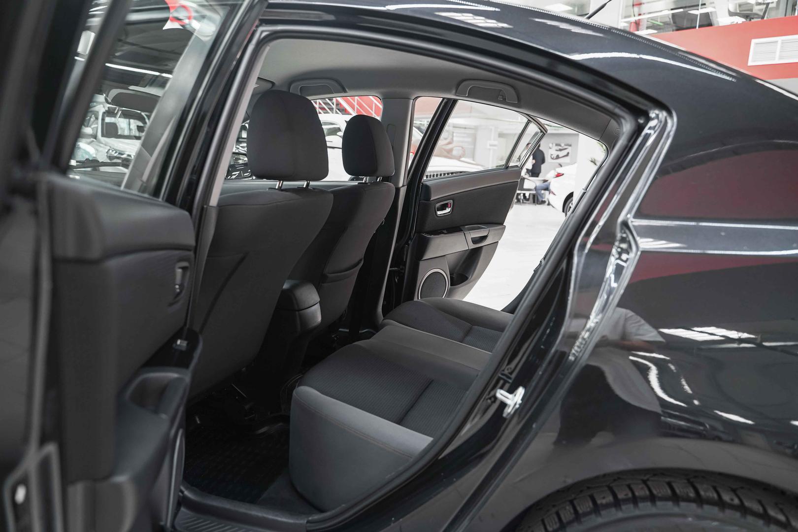 Mazda 3 2008, черный, ДЦ Орехово
