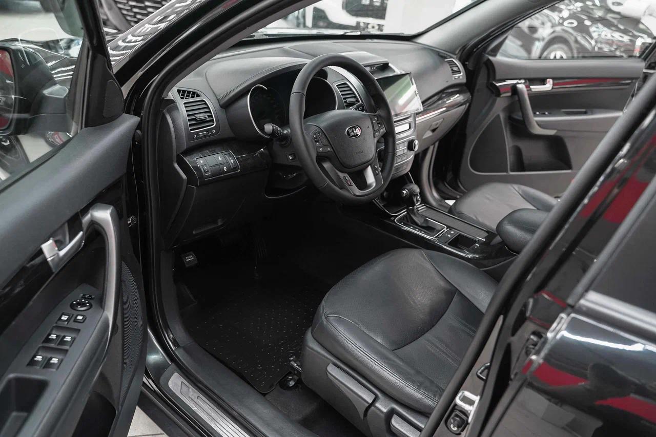 Kia Sorento 2017, черный, ДЦ Орехово