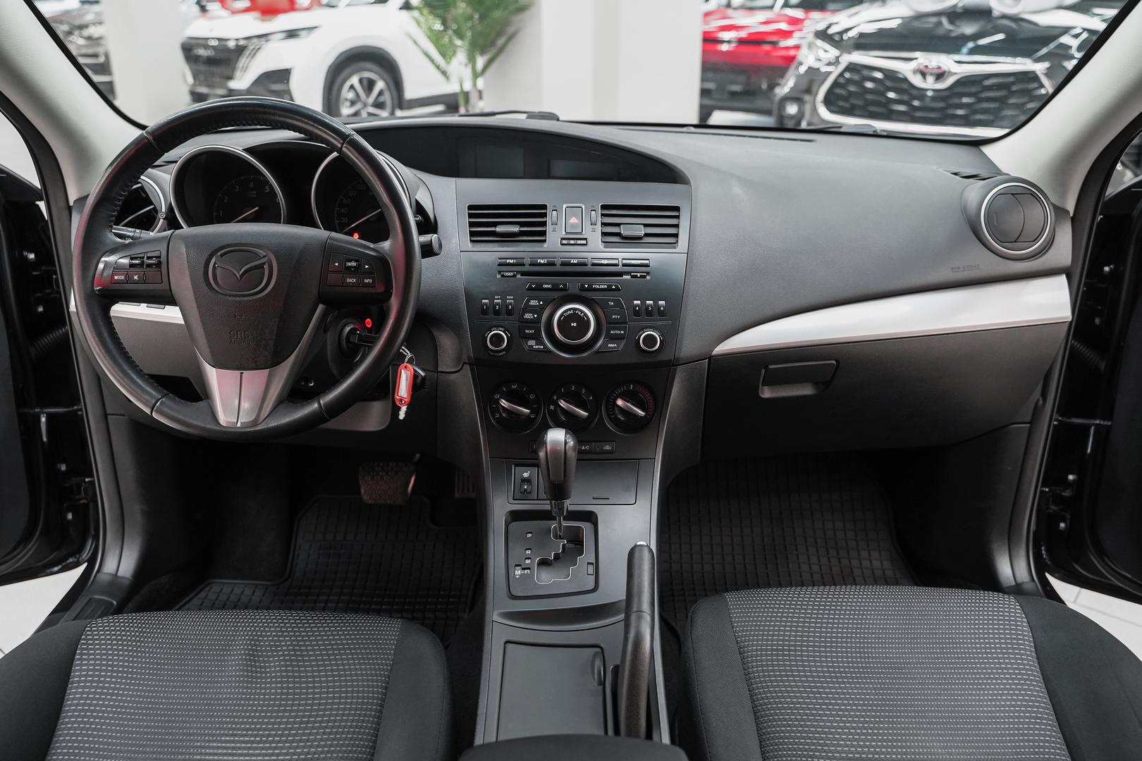 Mazda 3 2012, черный, ДЦ Орехово
