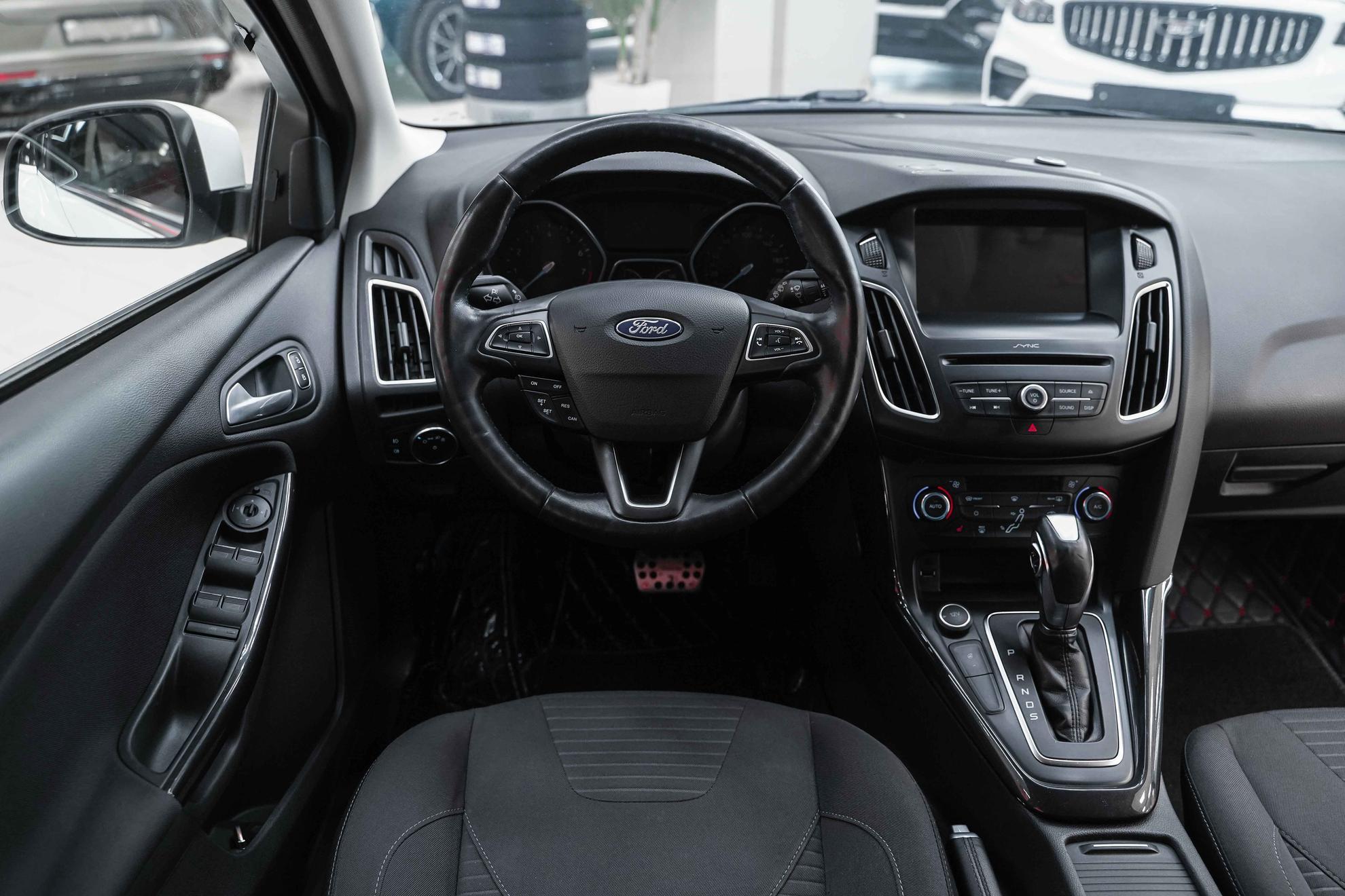 Ford Focus 2017, белый, ДЦ Орехово