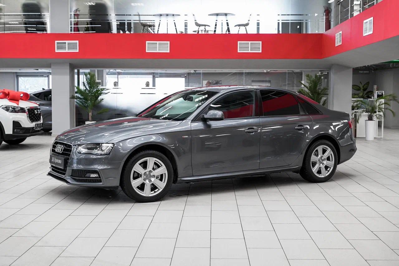 Audi A4 2012, серый, ДЦ Орехово