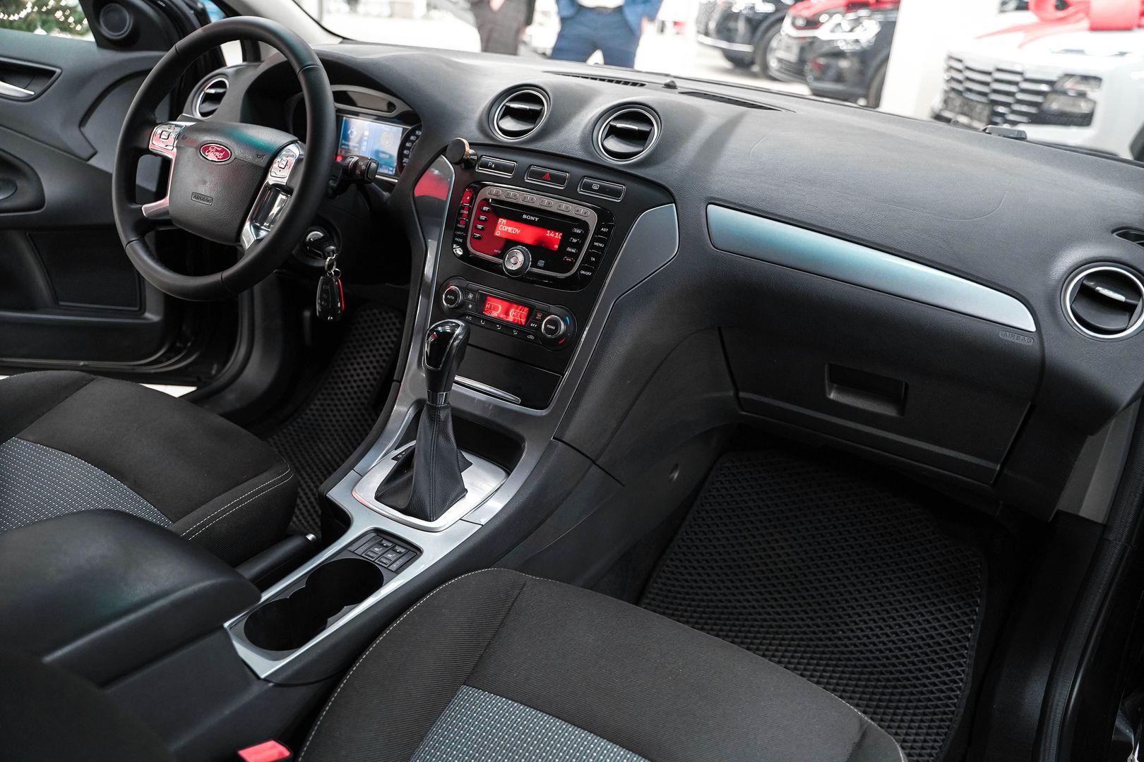 Ford Mondeo 2011, черный, ДЦ Орехово