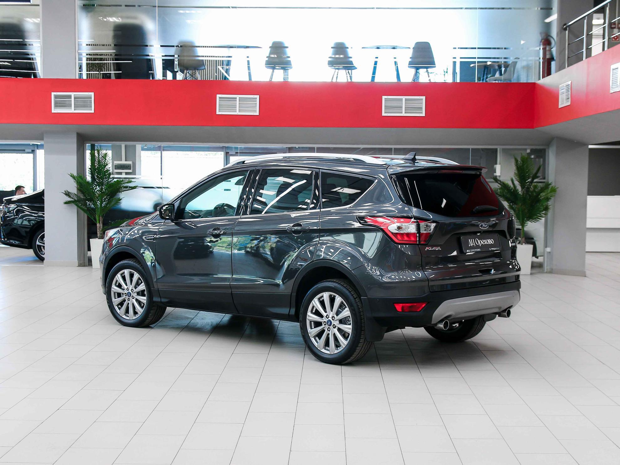 Ford Kuga 2017, серый, ДЦ Орехово