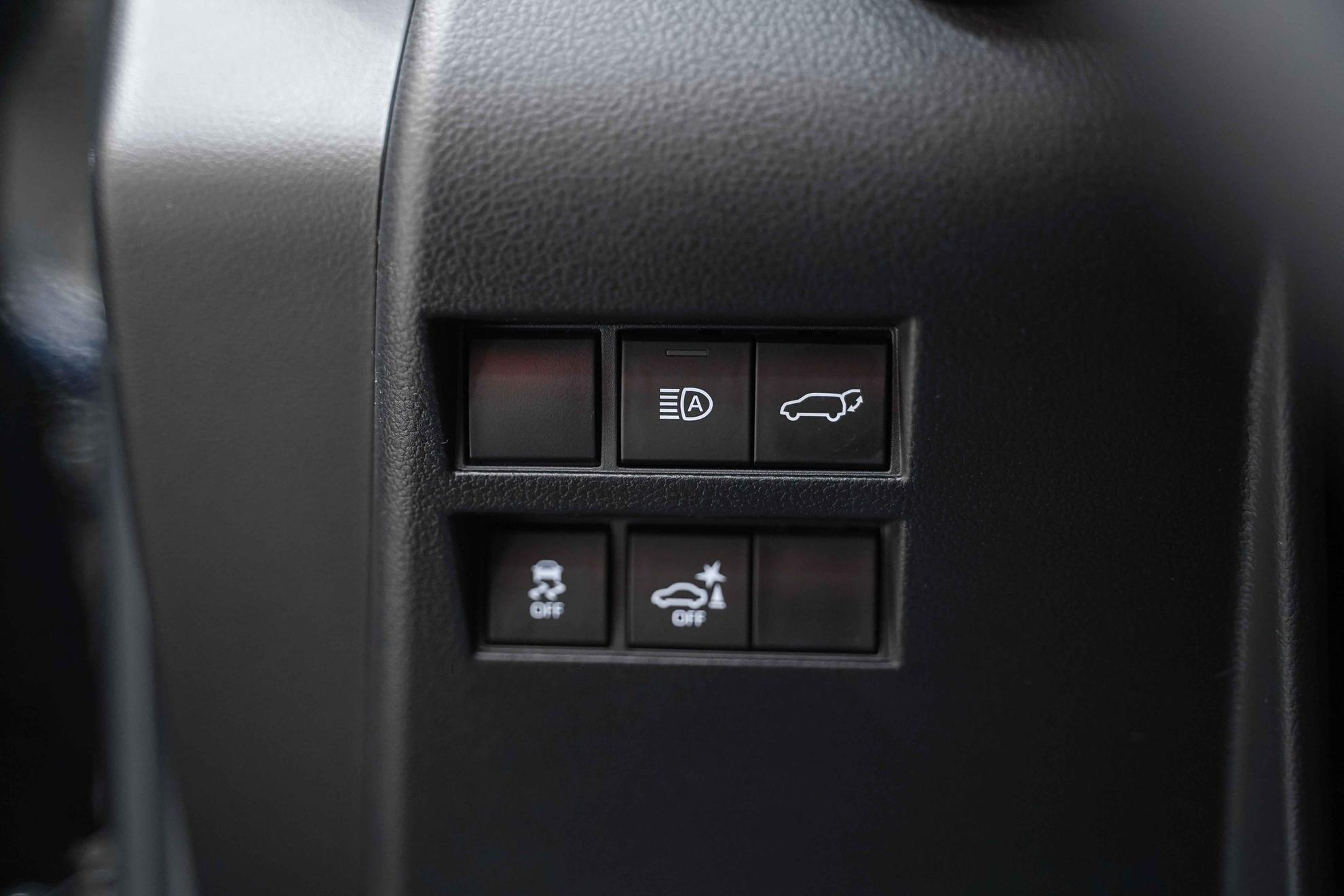 Toyota Land Cruiser 2026, черный, ДЦ Орехово