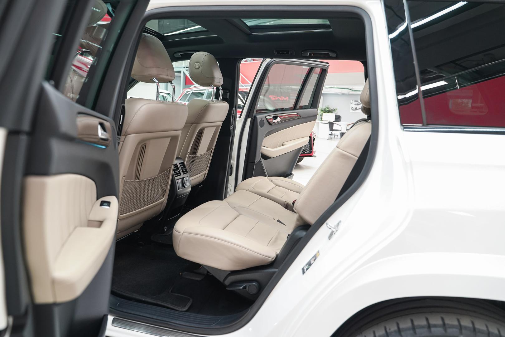 Mercedes-Benz GL-Класс 2015, белый, ДЦ Орехово