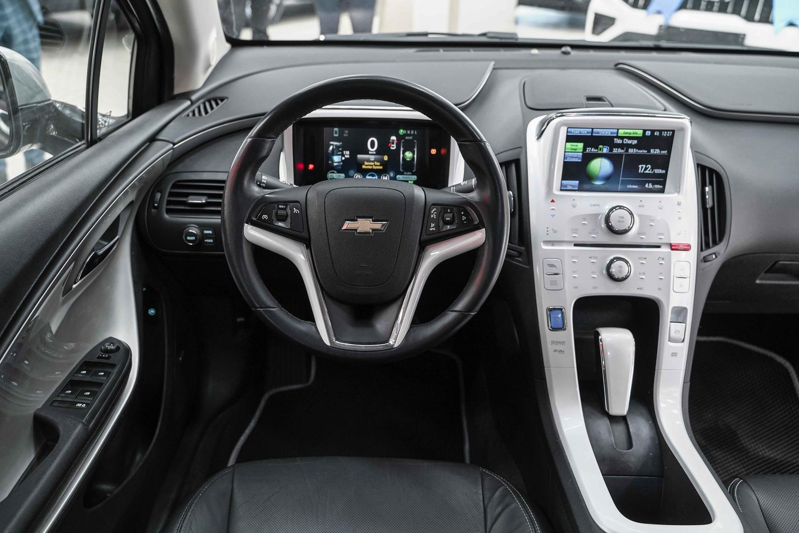 Chevrolet Volt 2011, серый, ДЦ Орехово
