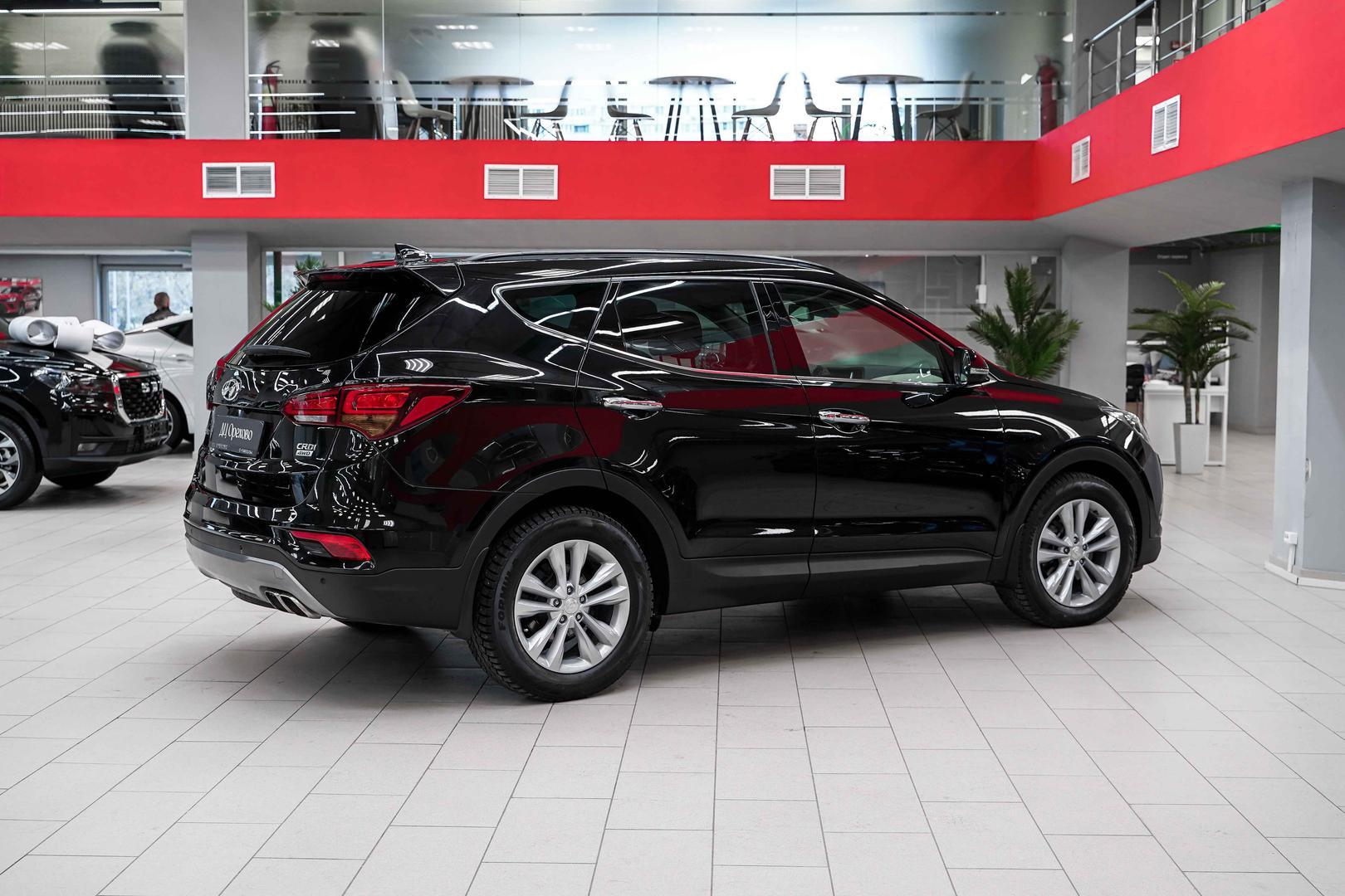 Hyundai Santa Fe 2016, черный, ДЦ Орехово