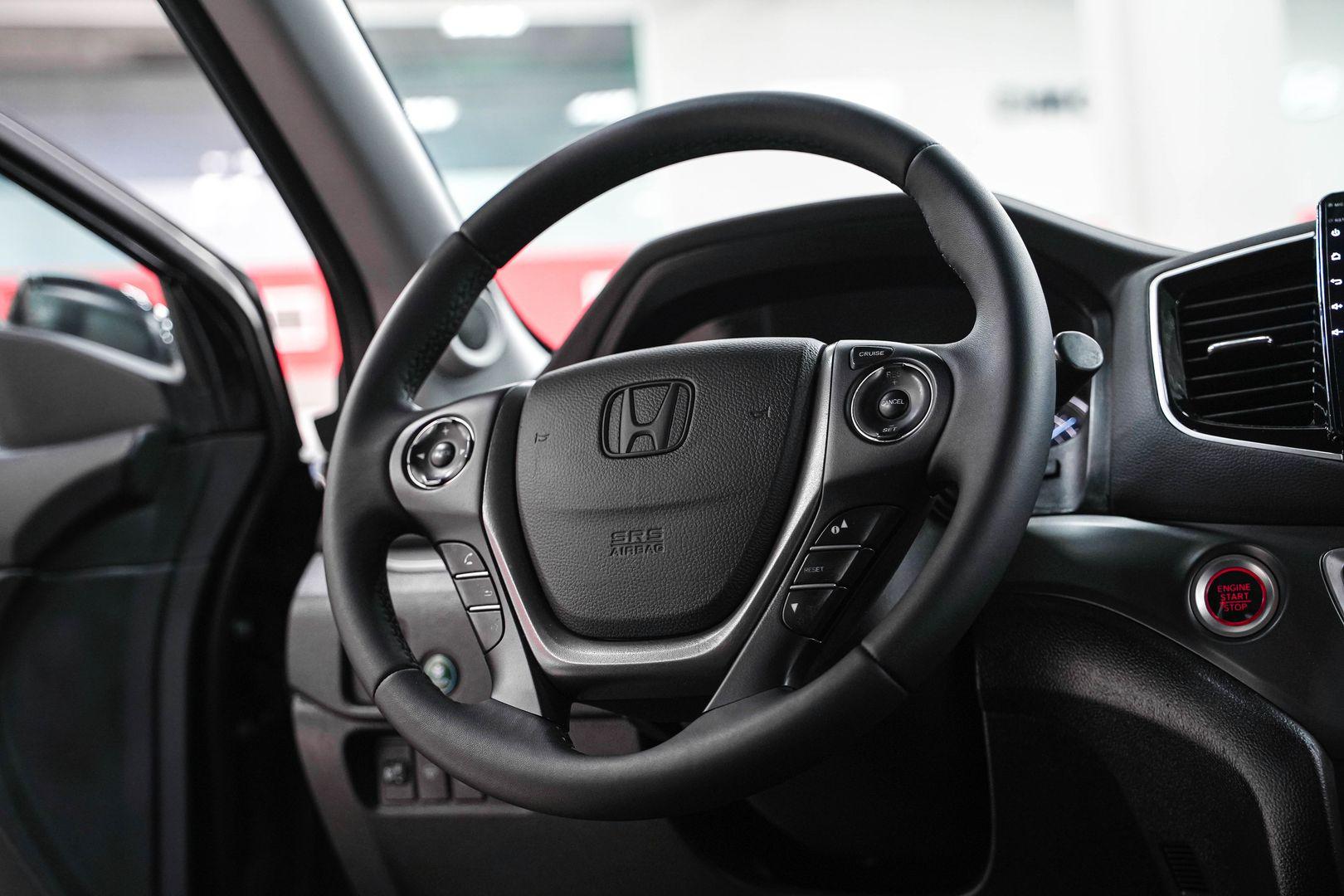 Honda Pilot 2016, черный, ДЦ Орехово