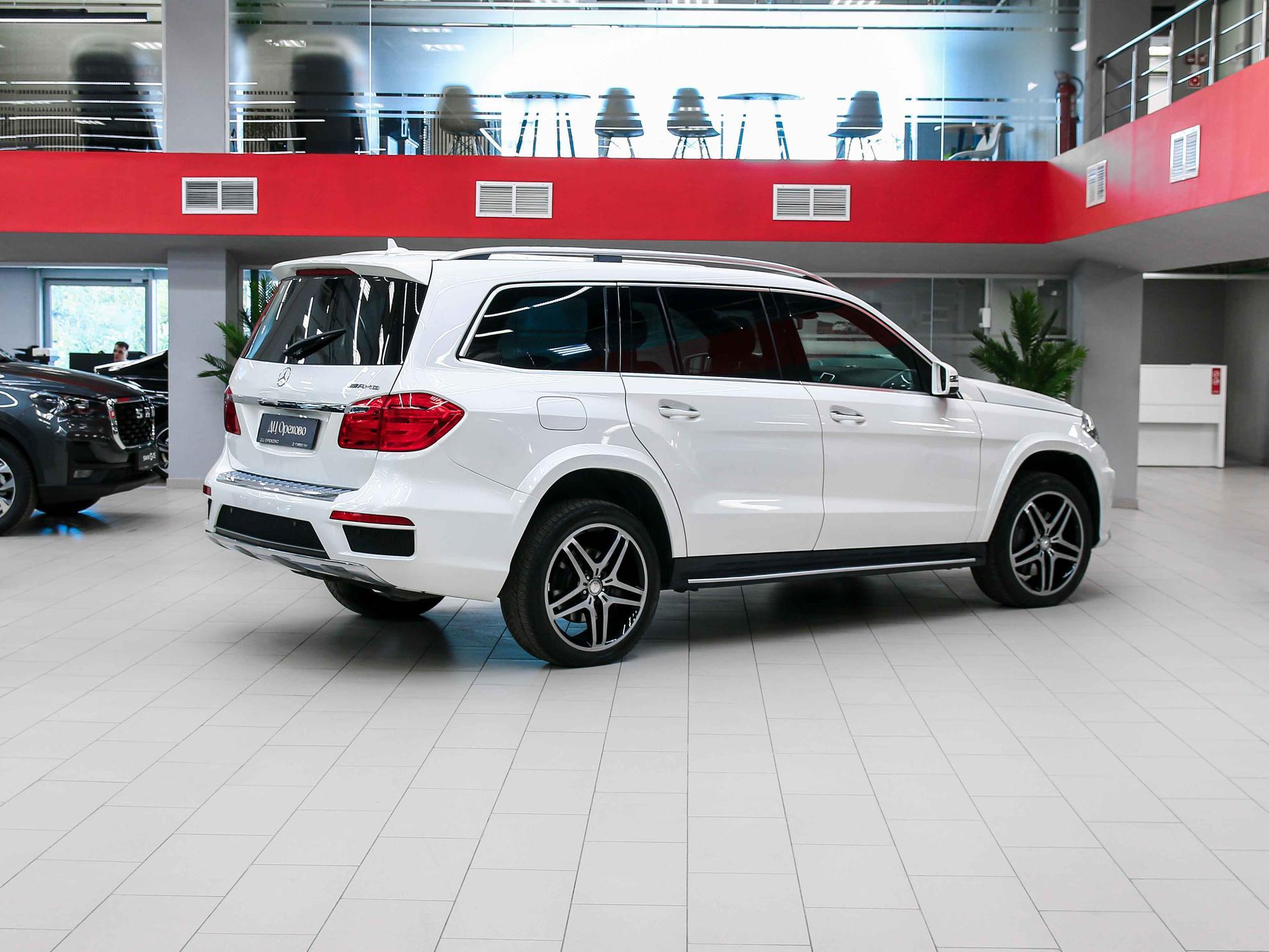 Mercedes-Benz GL-Класс 2014, белый, ДЦ Орехово