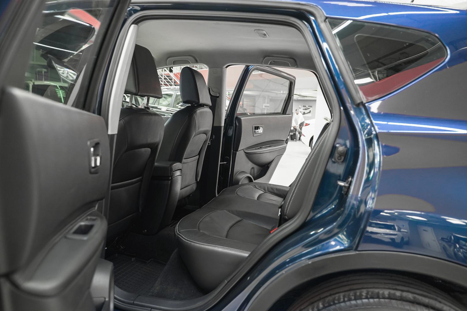 Nissan Qashqai 2008, синий, ДЦ Орехово