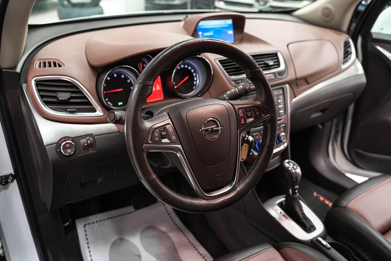 Opel Mokka 2012, белый, ДЦ Орехово