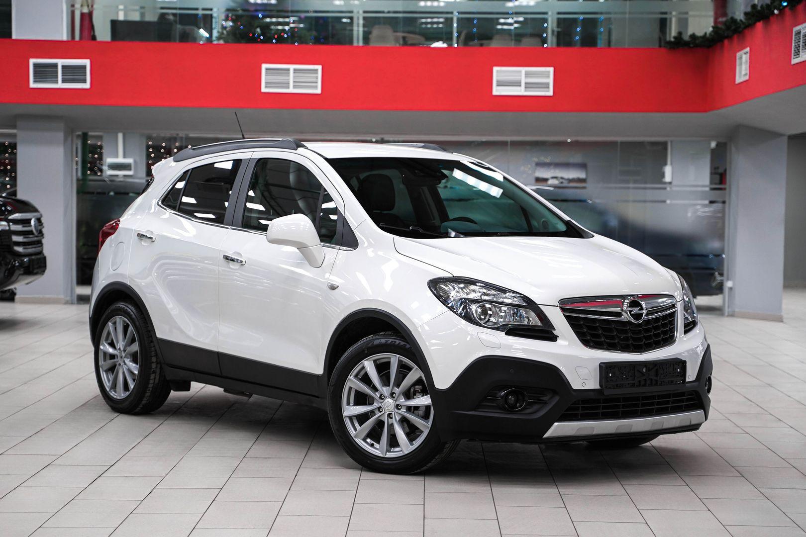 Opel Mokka 2013, белый, ДЦ Орехово