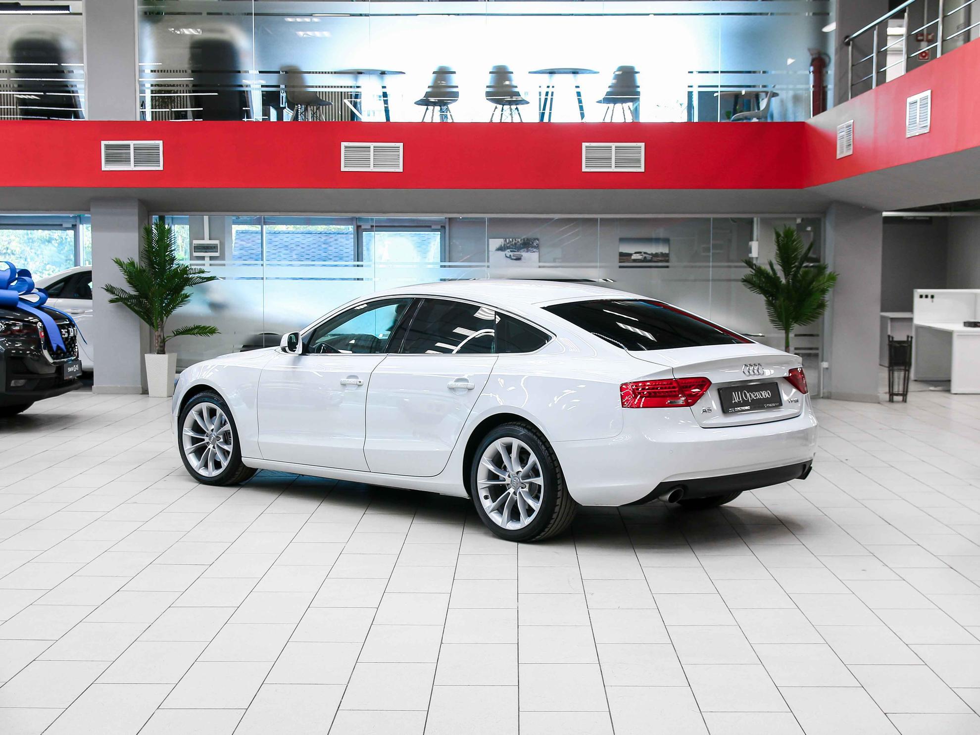 Audi A5 2013, белый, ДЦ Орехово