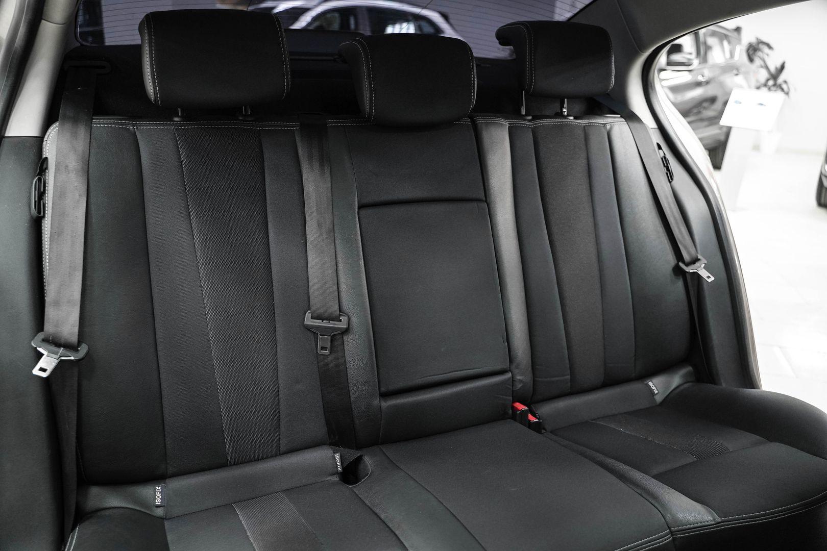 Renault Fluence 2011, бежевый, ДЦ Орехово