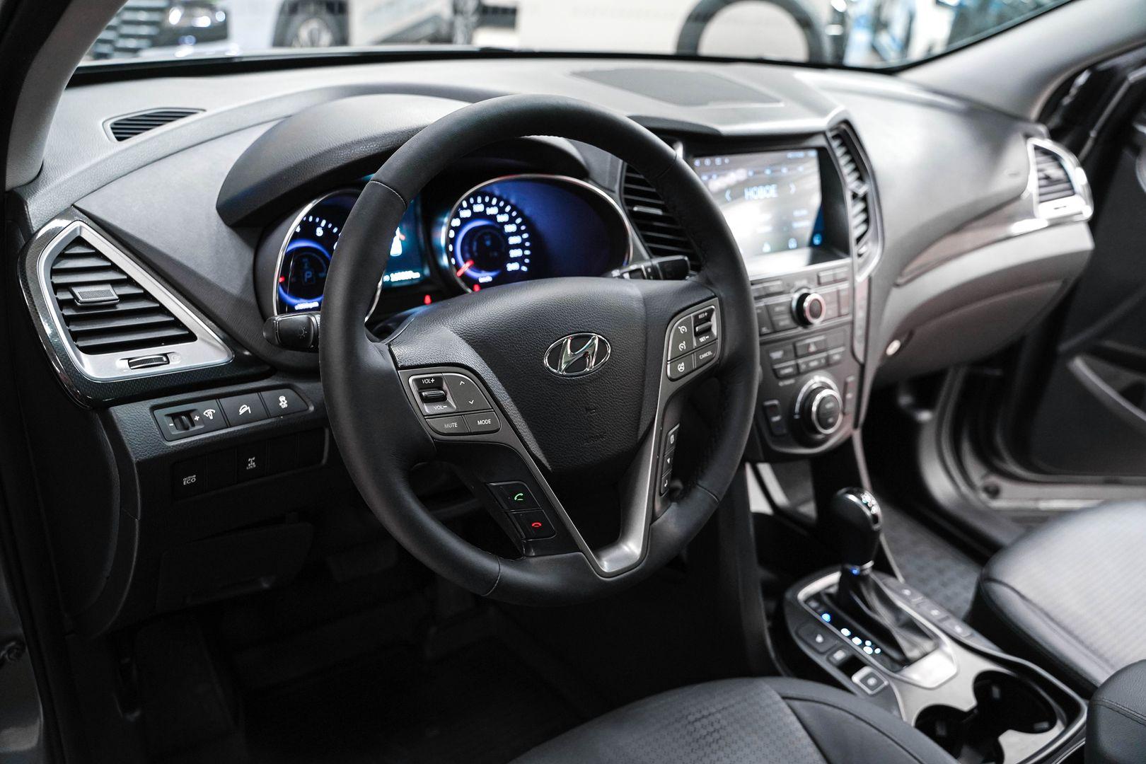 Hyundai Santa Fe 2014, серый, ДЦ Орехово