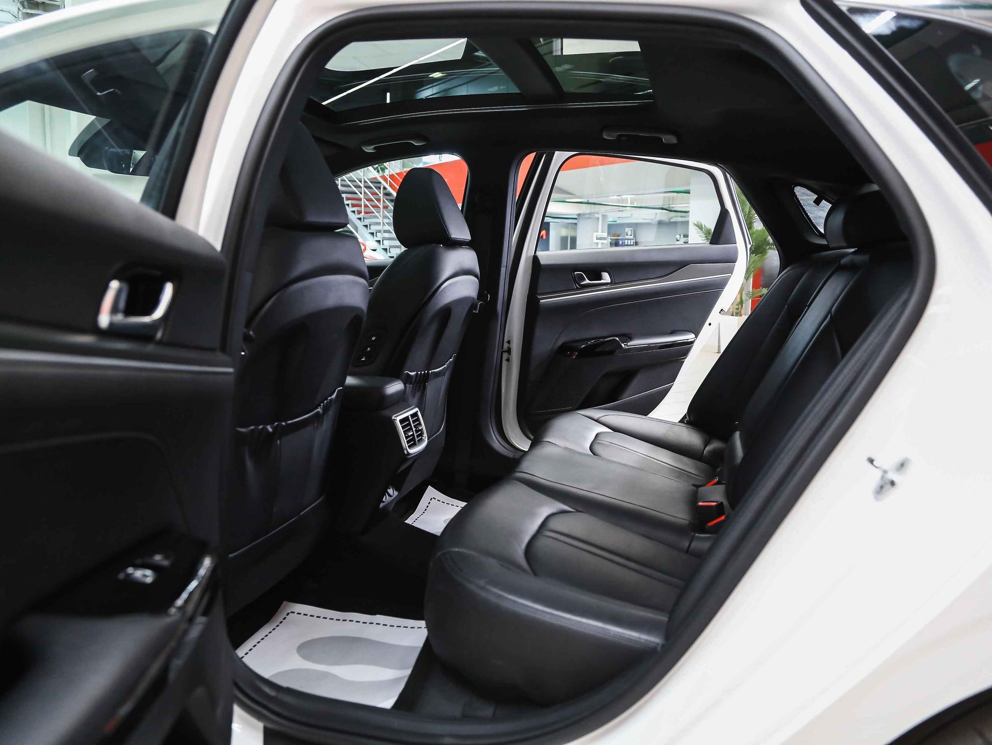 Kia K5 2020, белый, ДЦ Орехово