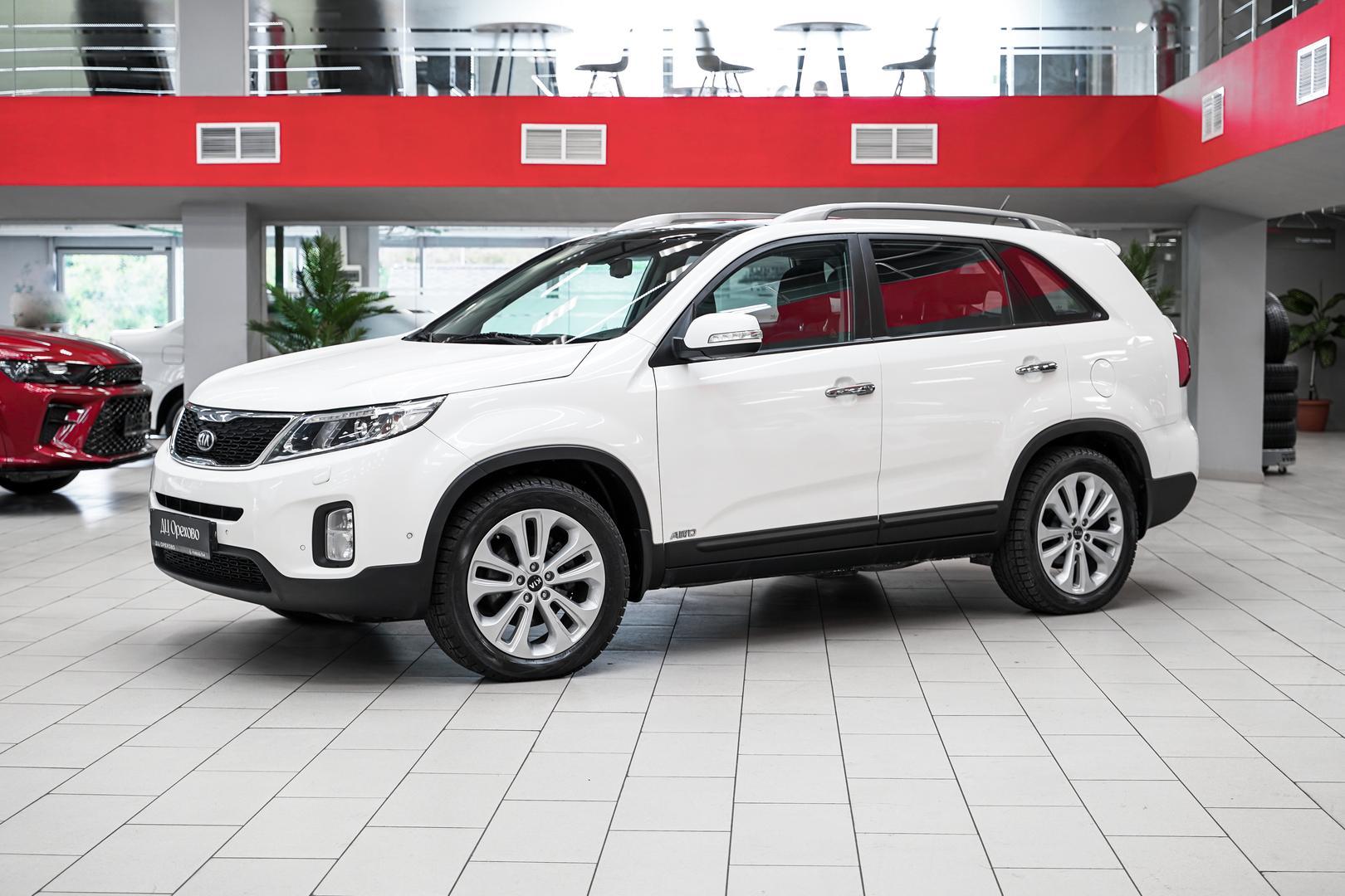 Kia Sorento 2015, белый, ДЦ Орехово