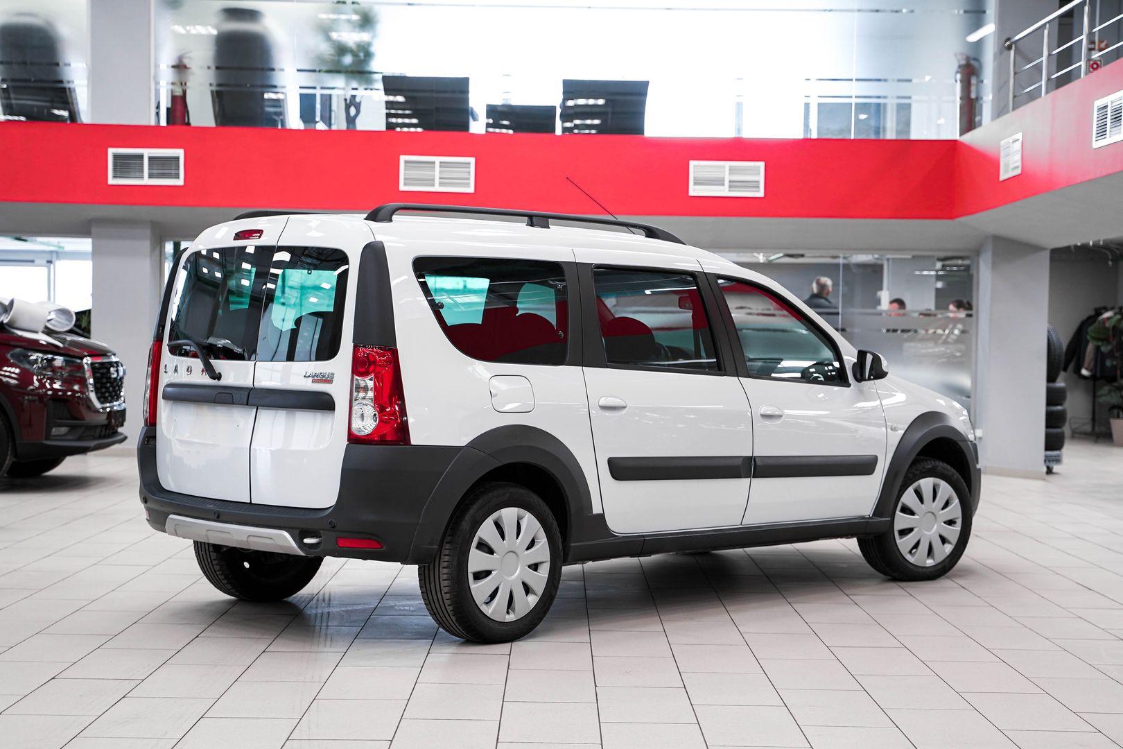 LADA (ВАЗ) Largus 2021, белый, ДЦ Орехово