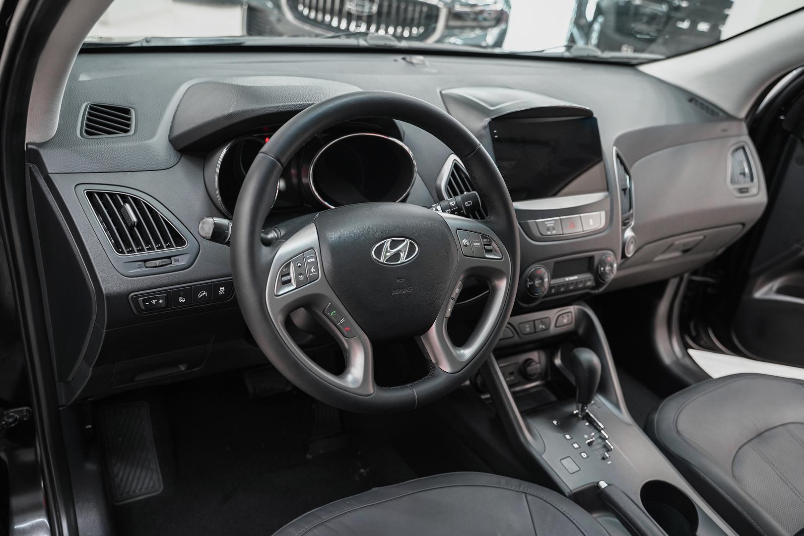 Hyundai ix35 2013, черный, ДЦ Орехово