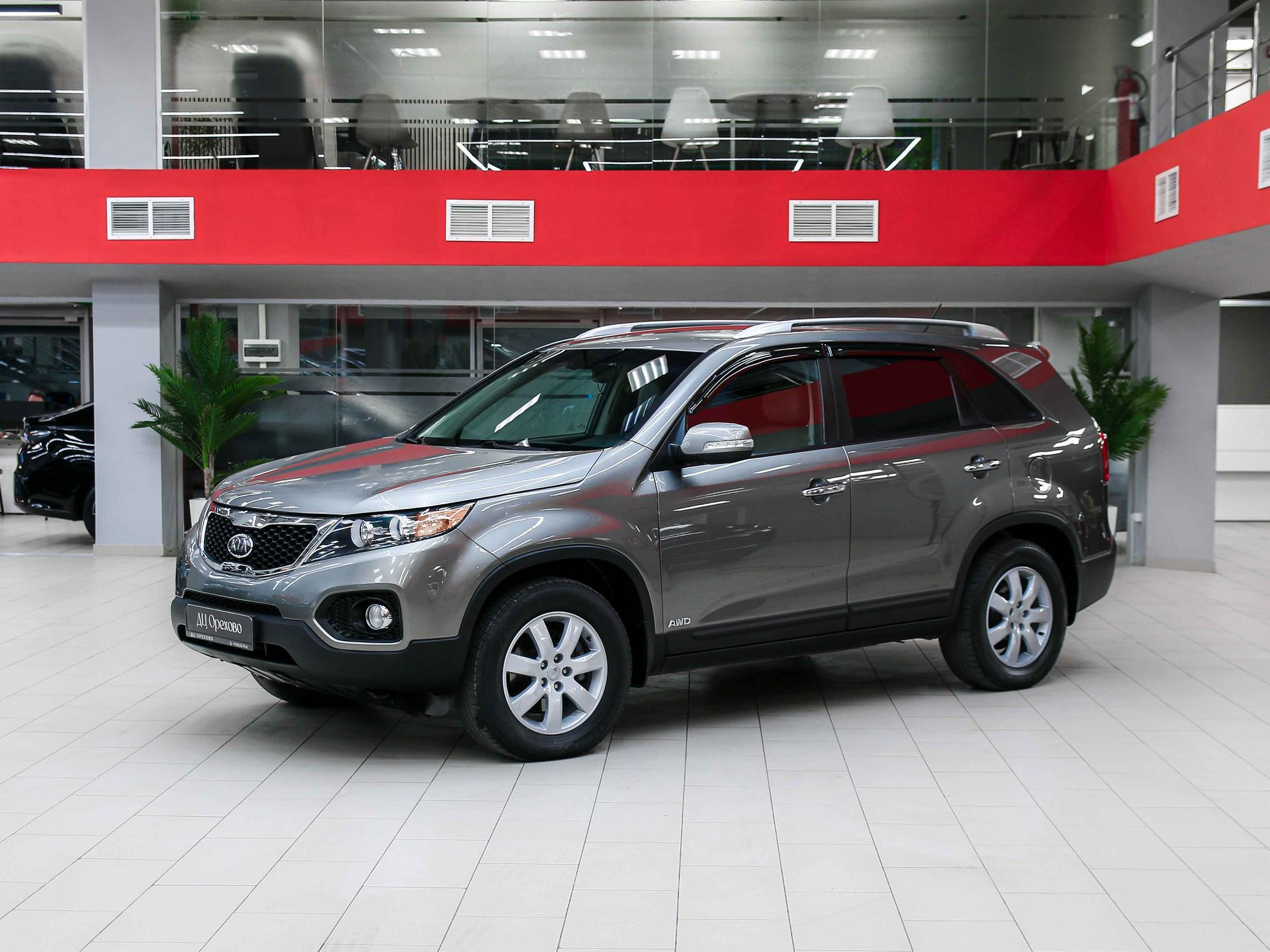 Kia Sorento 2011, серебряный, ДЦ Орехово