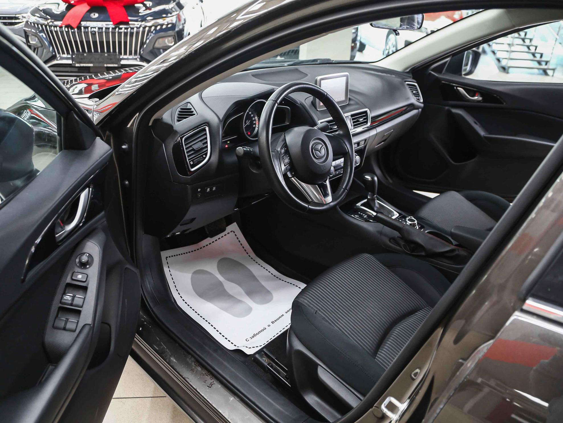 Mazda 3 2014, коричневый, ДЦ Орехово