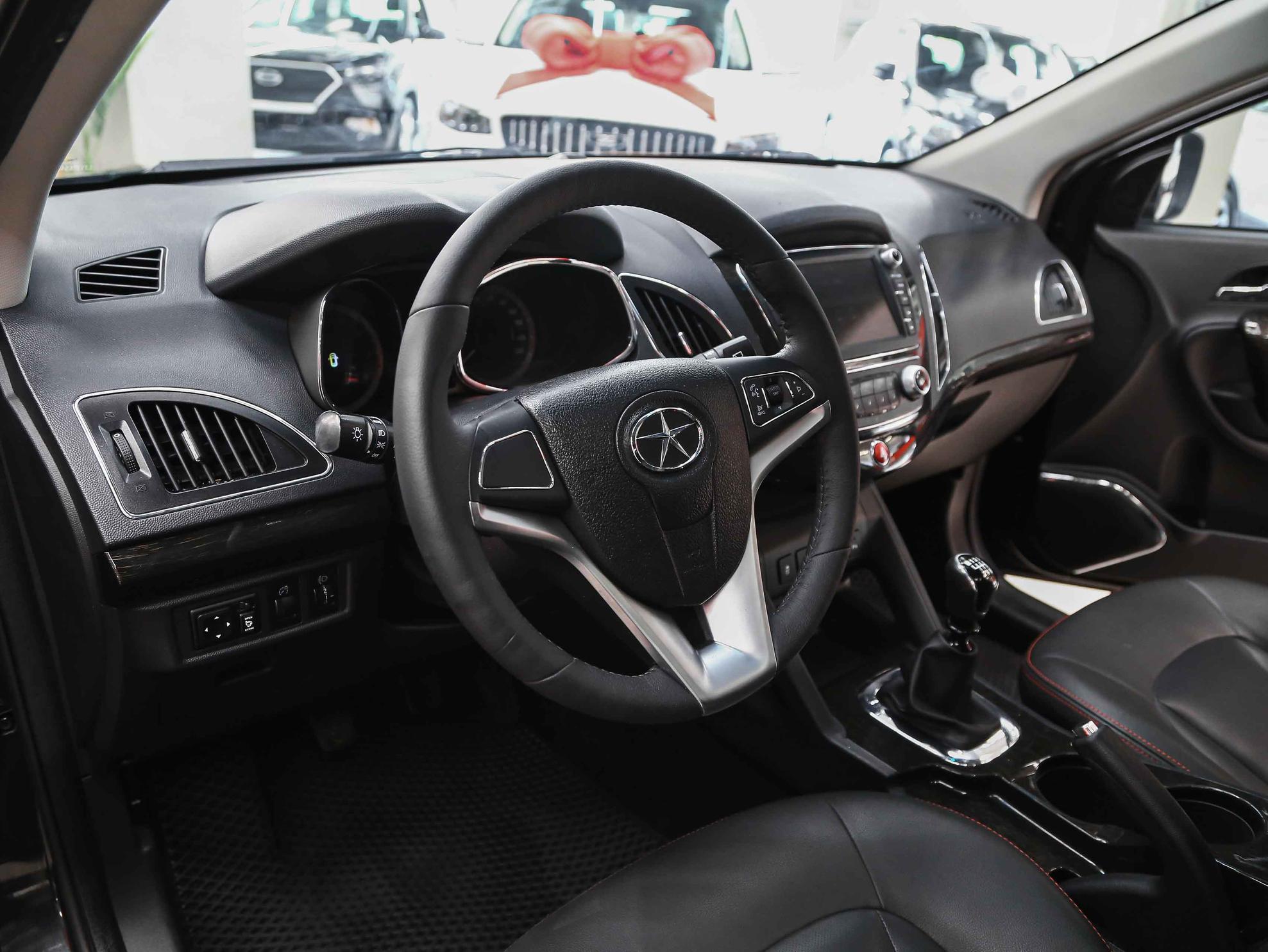 JAC S5 (Eagle) 2018, черный, ДЦ Орехово