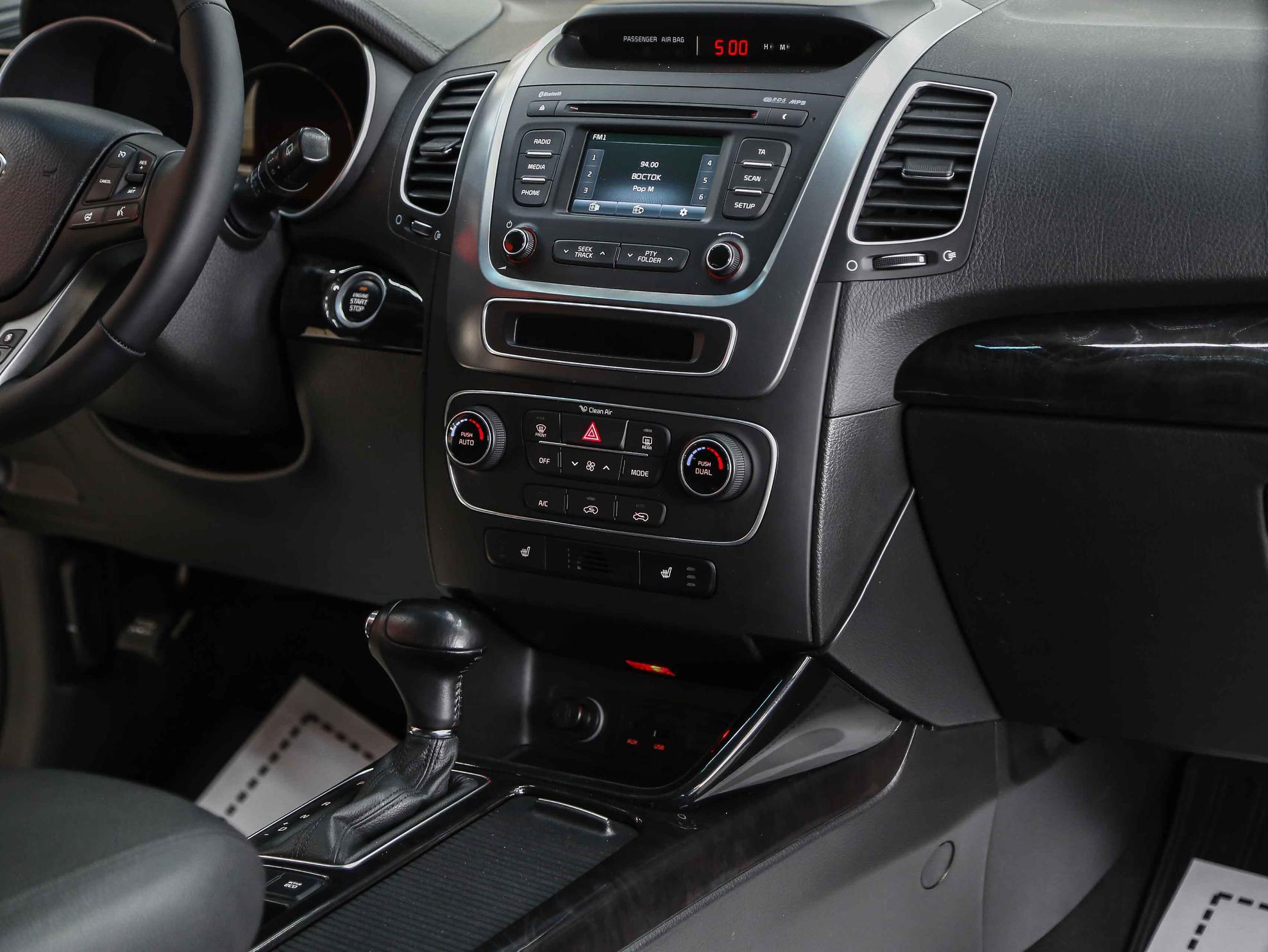 Kia Sorento 2015, черный, ДЦ Орехово