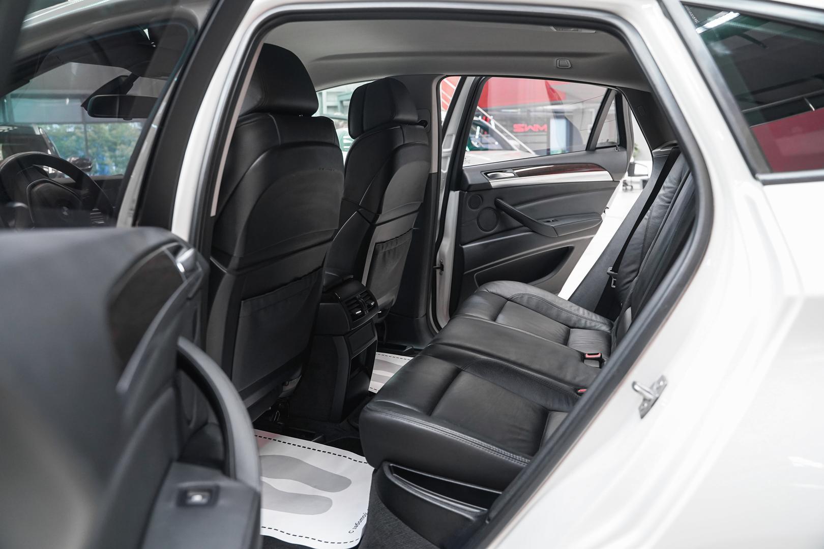 BMW X6 2013, белый, ДЦ Орехово