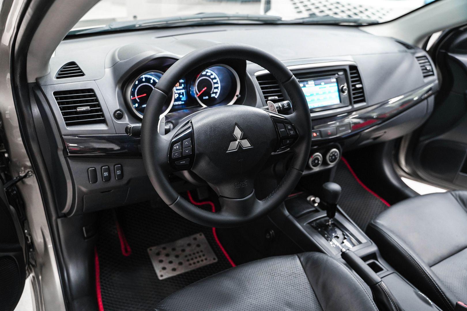 Mitsubishi Lancer 2008, бежевый, ДЦ Орехово