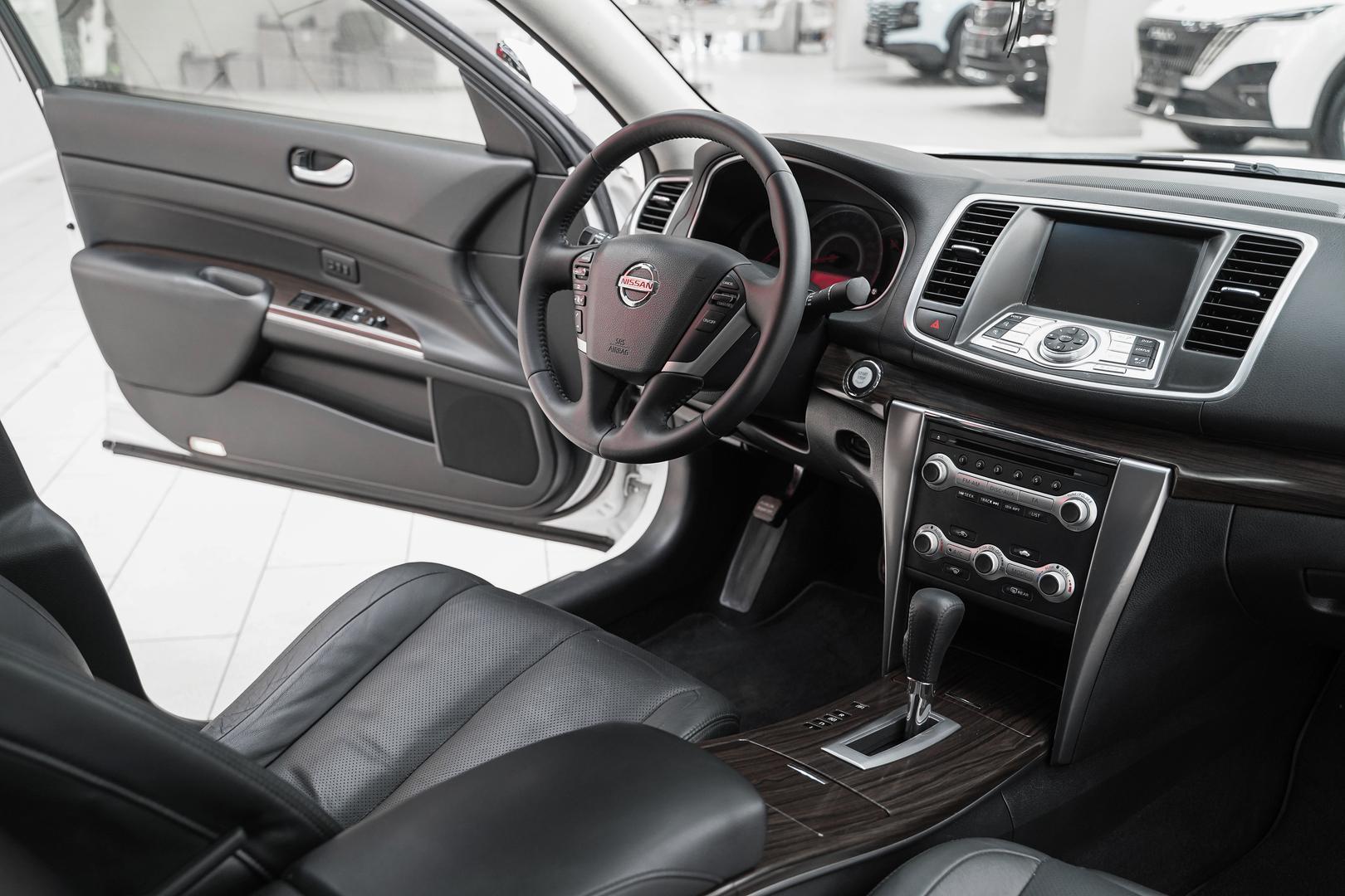 Nissan Teana 2011, белый, ДЦ Орехово