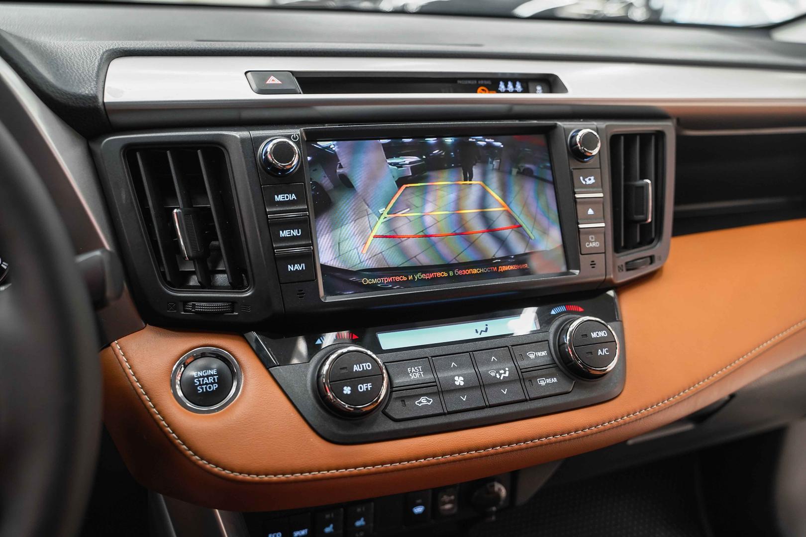 Toyota RAV4 2017, черный, ДЦ Орехово