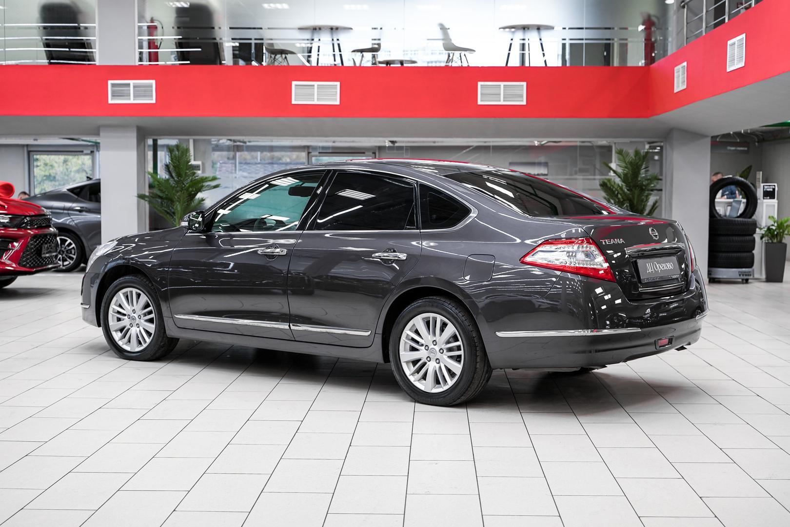 Nissan Teana 2012, серый, ДЦ Орехово